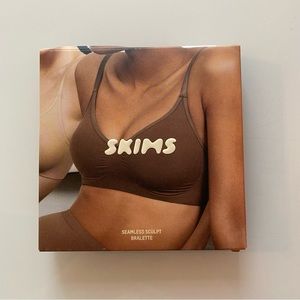 Skims Seamless Sculpt Bralette